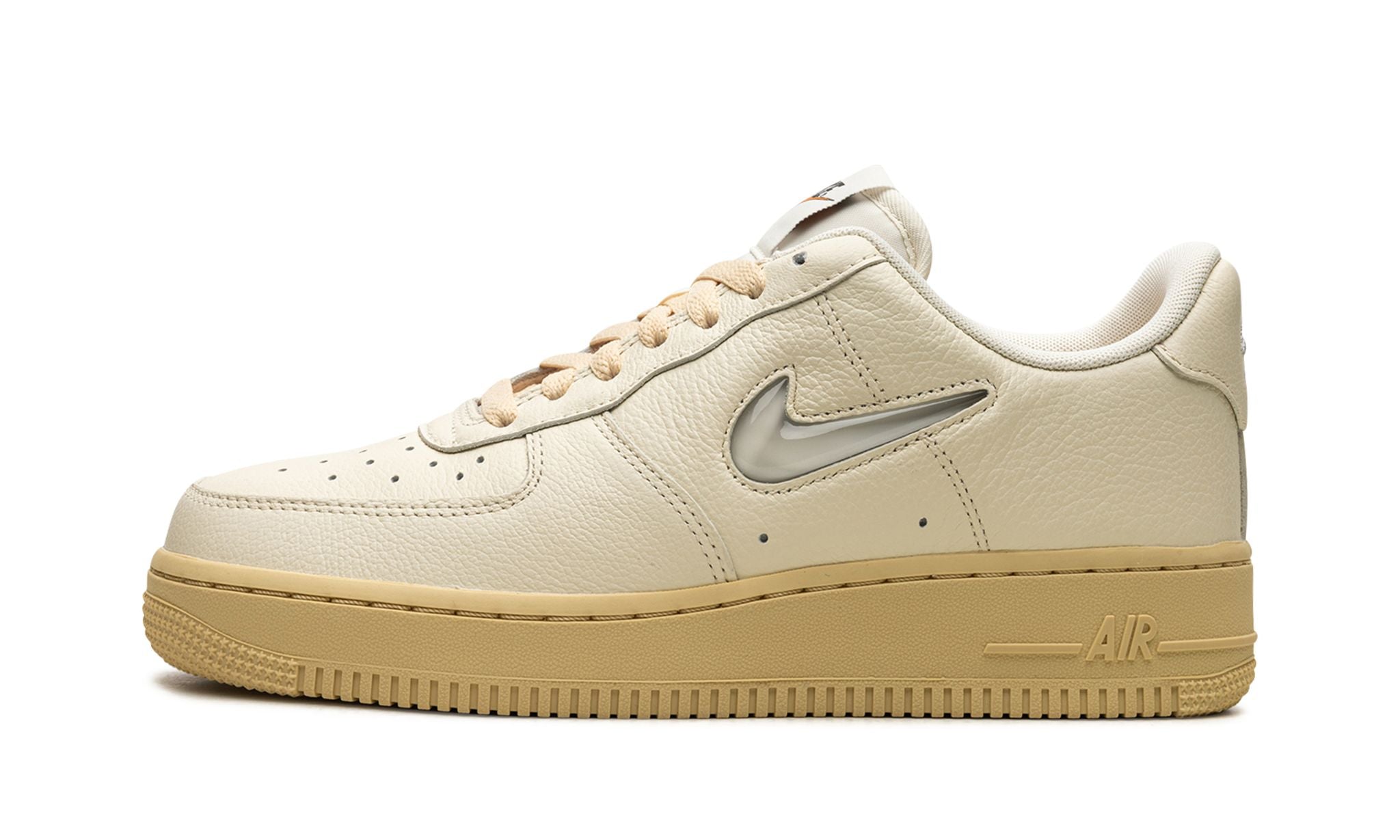 Nike Air Force 1 Low &#39;07 LX Coconut Milk Lemon Wash - Air Force 1 - Pirri - Siły Powietrzne 1 Beżowy