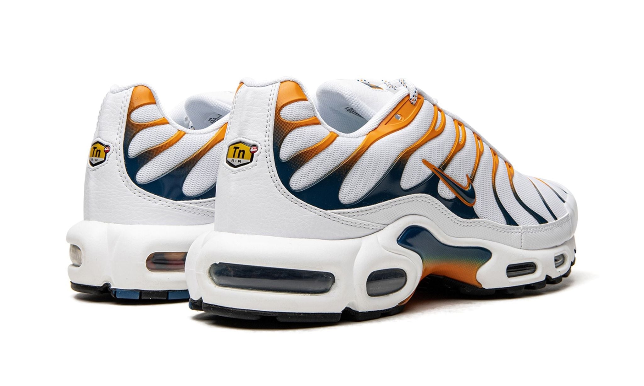 Nike Air Max Plus Hiking Carabiner White Kumquat Marina - Air Max - Pirri - Air Max Biały